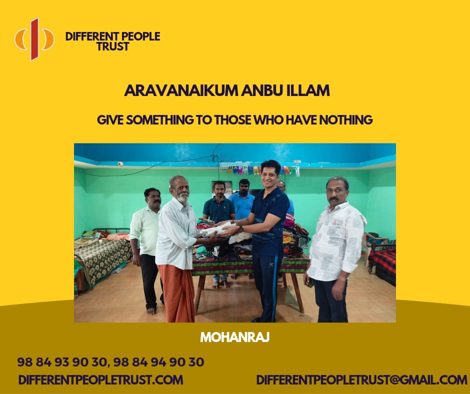 Clothes given to residents of Aravanaikum Anbu Illam